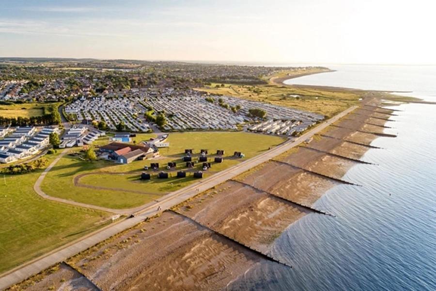 Отель Oyster Etchingham Seaview Уитстабл Экстерьер фото
